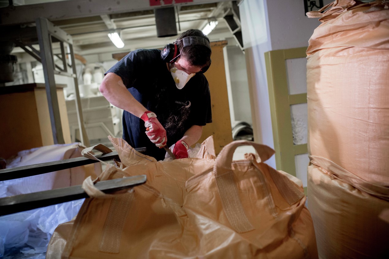 Bag of micro ingredients