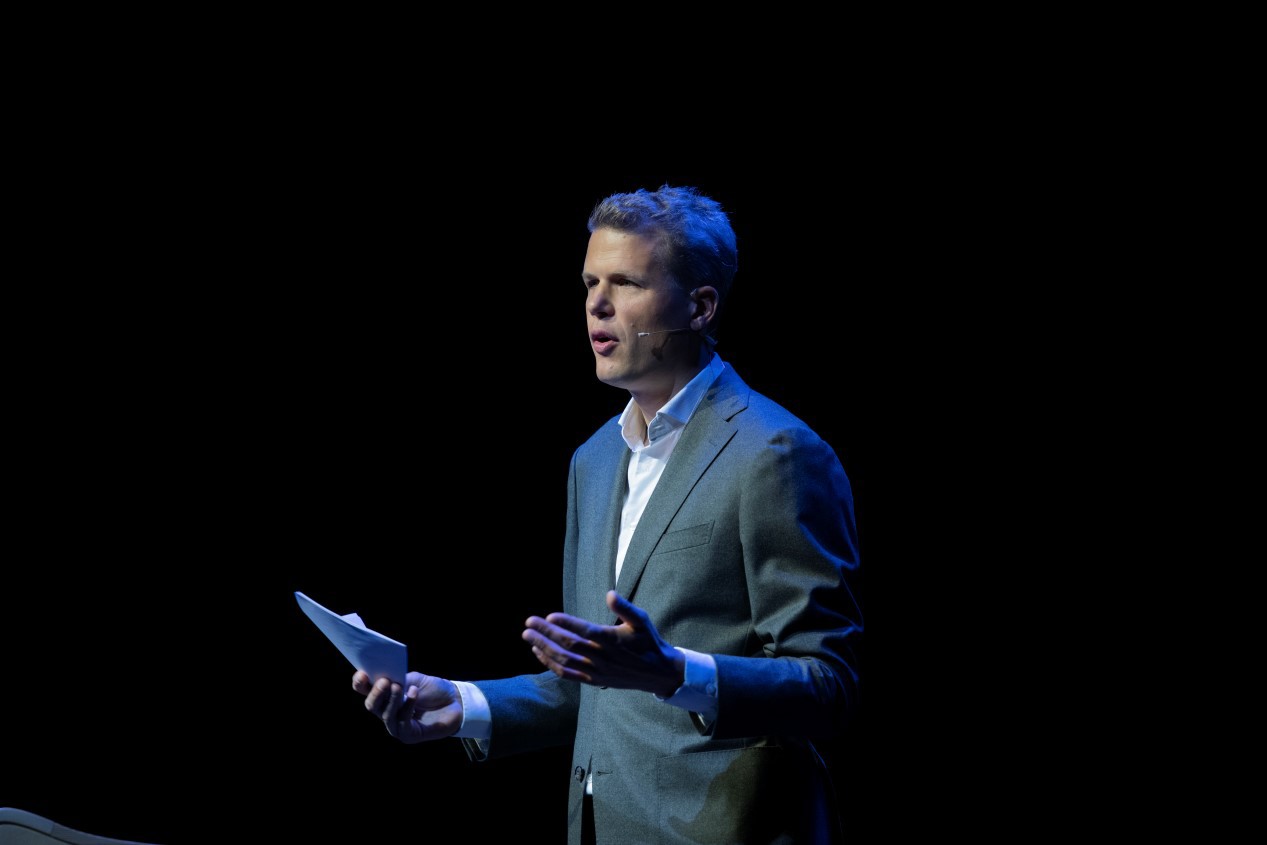 Robert van den Breemer at AquaVision