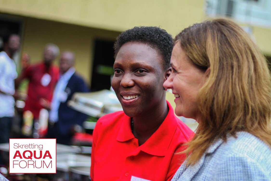 AquaForum Therese Log Bergjord.jpg