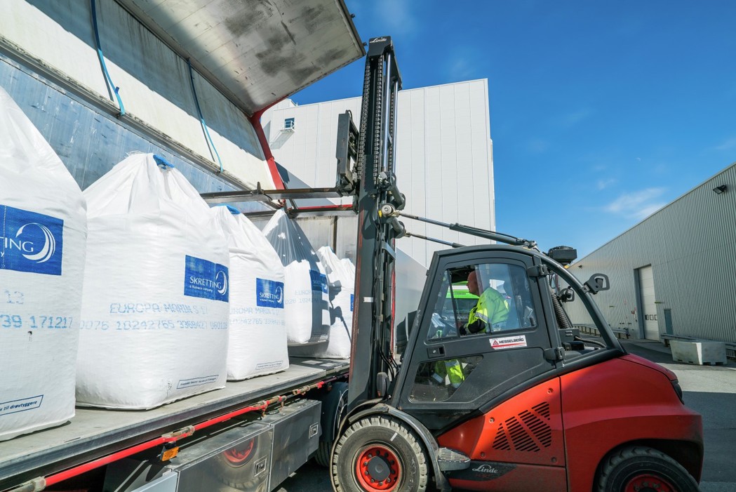 Feed bags on truck 