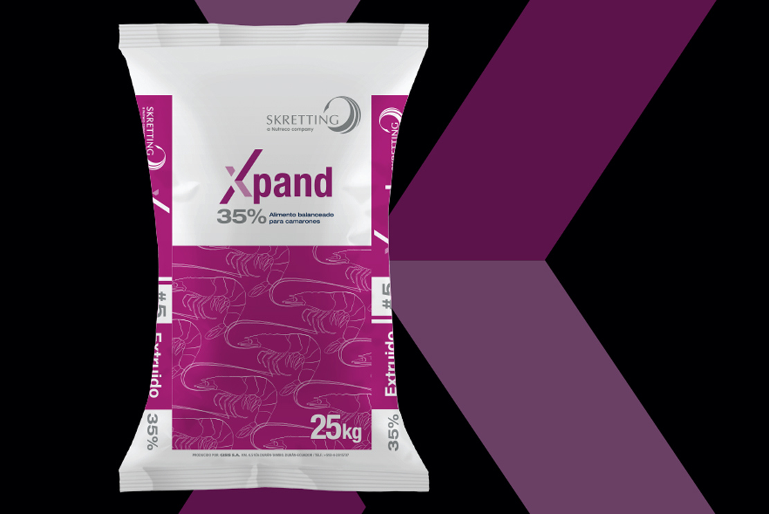 Xpand feed bag