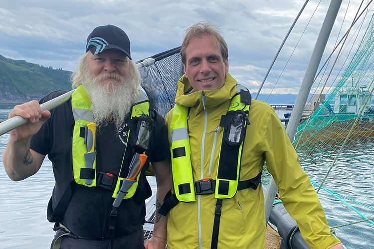 Rune Heim og Bastiaan van Tilburg ved lokalitet Rossholmen hos Alsaker